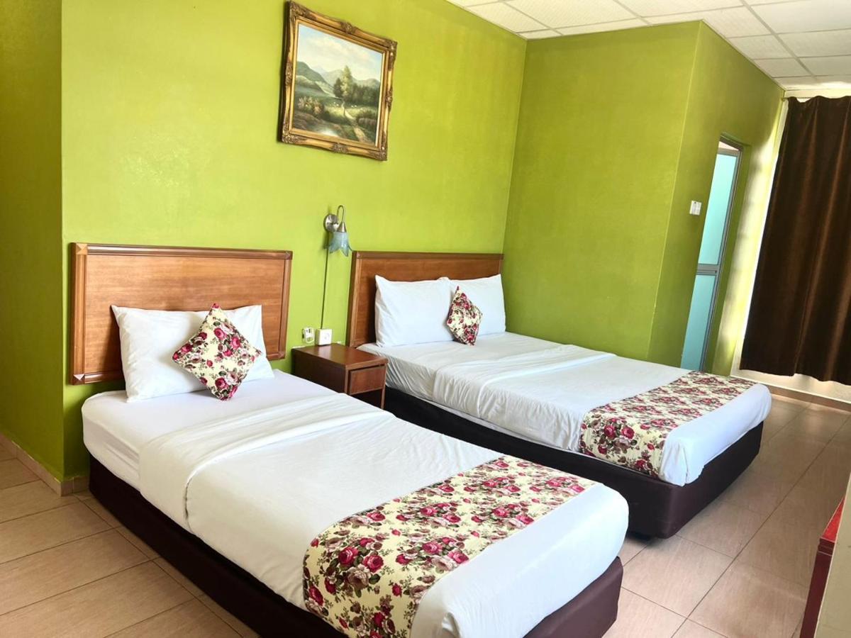 Hotel D View Mersing Esterno foto
