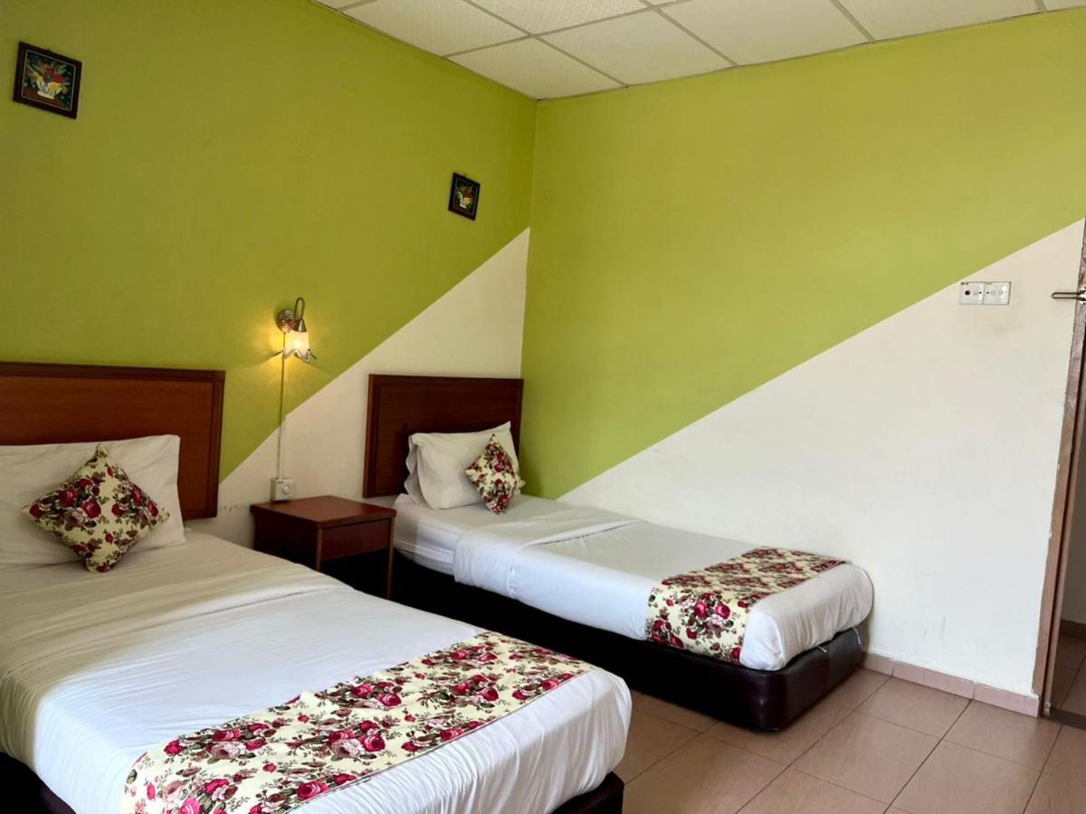 Hotel D View Mersing Esterno foto