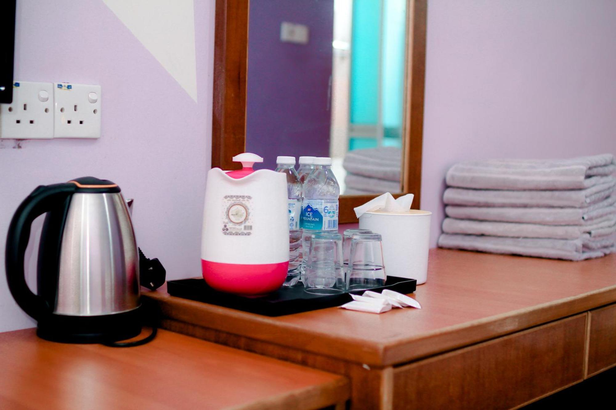Hotel D View Mersing Esterno foto